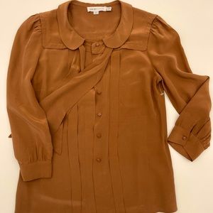 SEE BY CHLOÉ
Tie Neck light brown blouse